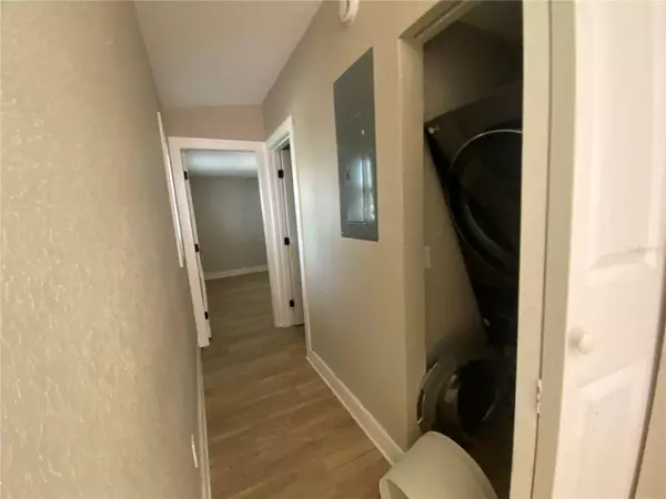 1786 NEW HAMPSHIRE AVE NE, St Petersburg, FL 33703