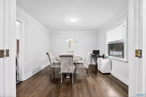 2303 Dogwood Lane NW, Huntsville, AL 35810