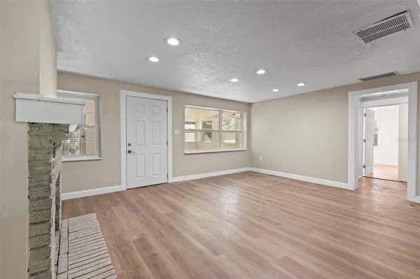 103 S FLAGLER AVE, Edgewater, FL 32132