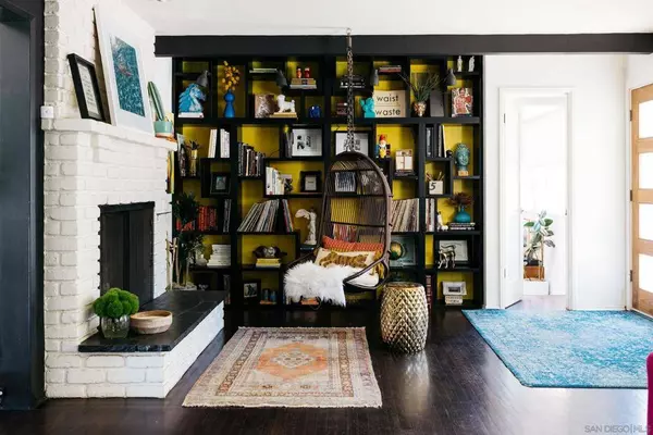 4427 Avocado Blvd, La Mesa, CA 91941