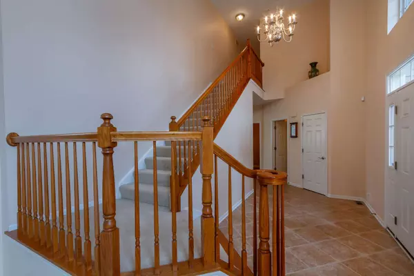 134 Primrose LN, Bartlett, IL 60103