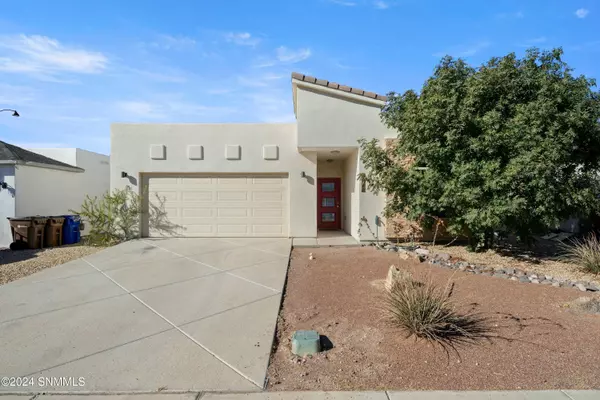 3925 Agua De Vida DR, Las Cruces, NM 88012