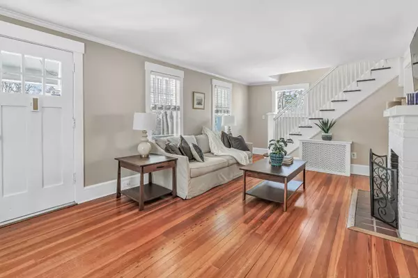 14 Coolidge Avenue, Stamford, CT 06906