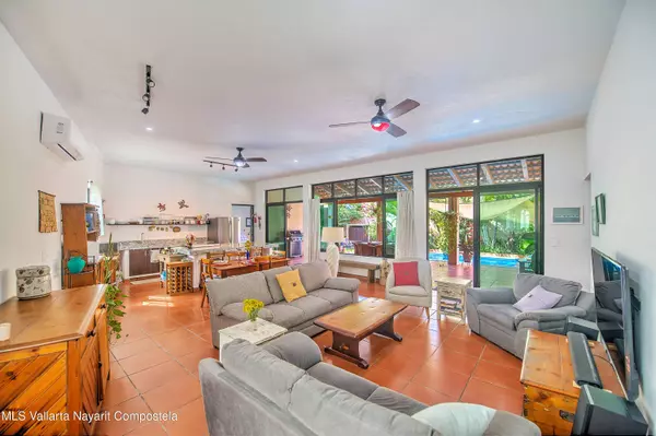 26 Indonesia, Riviera Nayarit, NAYARIT