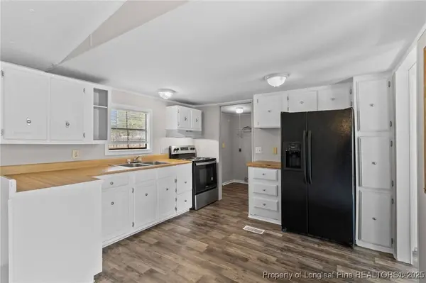 3928 Nashville DR, Fayetteville, NC 28306