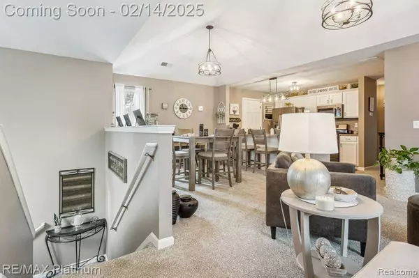 3072 KNEELAND Circle, Howell, MI 48843