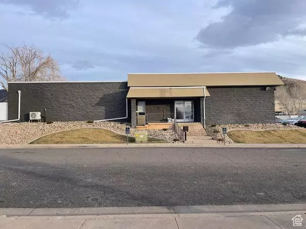 246 E FIDDLERS RD, Cedar City, UT 84721