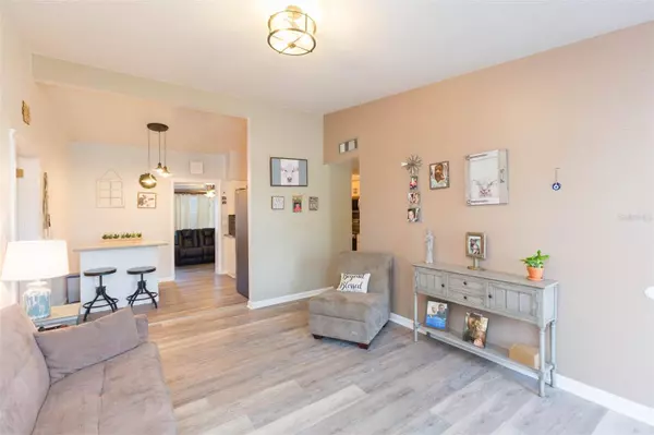 411 ALMA DR, Brandon, FL 33510