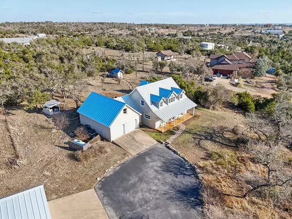 6558 N US Highway 87, Fredericksburg, TX 78624