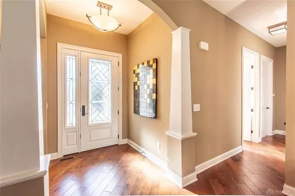 1791 Country Corner Lane, Washington Twp, OH 45458