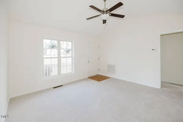 113 Belgium Place, Zebulon, NC 27597