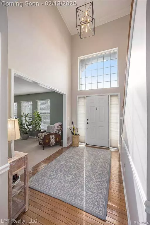 18039 CRYSTAL RIVER Drive, Macomb, MI 48042