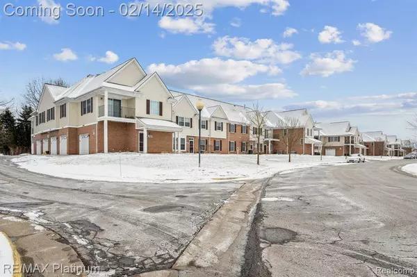 3072 KNEELAND Circle, Howell, MI 48843