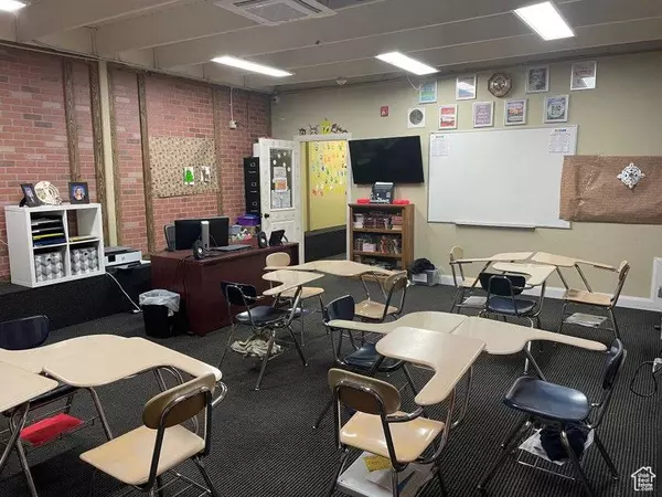 246 E FIDDLERS RD, Cedar City, UT 84721