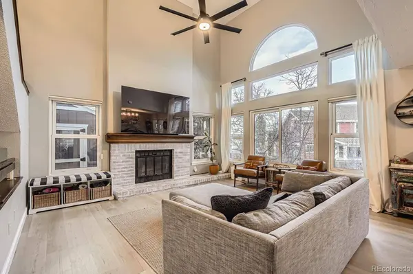 8502 Oak ST, Arvada, CO 80005