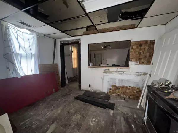 112 W Missouri Street, Evansville, IN 47710