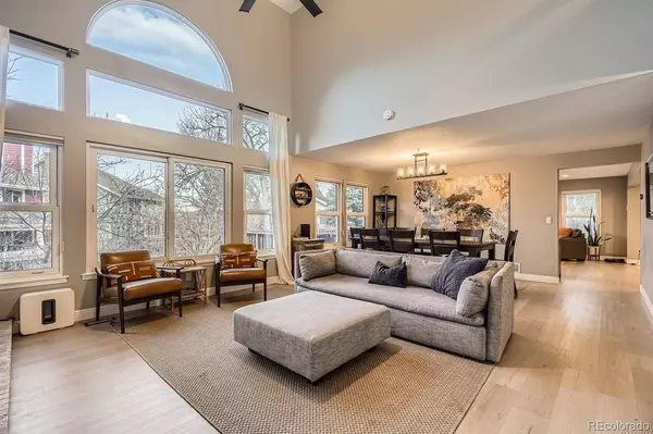 8502 Oak ST, Arvada, CO 80005