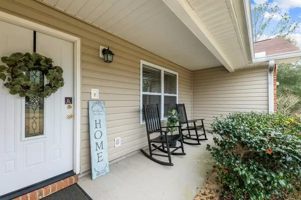 11 Pine Bark, Midway, FL 32343