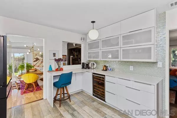 4427 Avocado Blvd, La Mesa, CA 91941