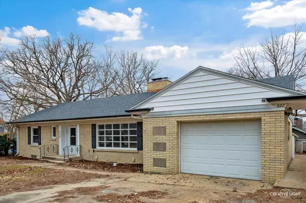 520 E 10th ST, Lockport, IL 60441