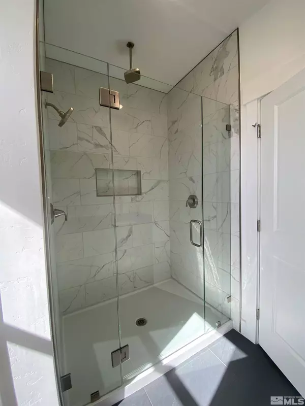 5950 Packsaddle, Winnemucca, NV 89445