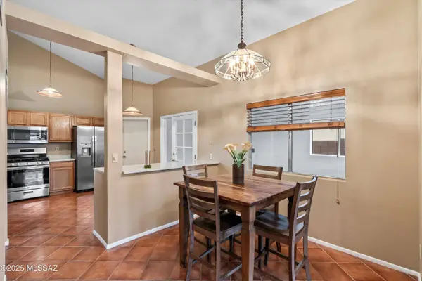 9370 N Hampshire Drive, Tucson, AZ 85742