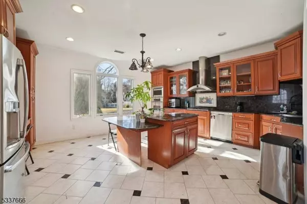 1 Woodside Rd, Springfield Twp., NJ 07081