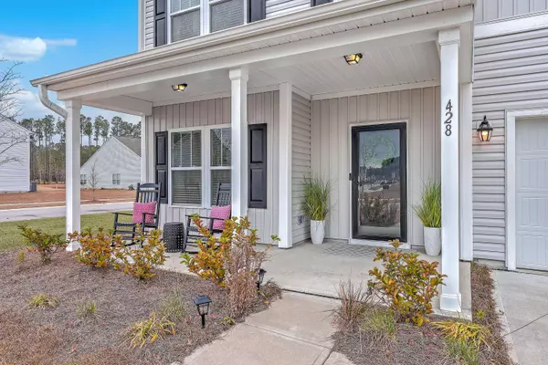 428 Avocet Dr, Summerville, SC 29486