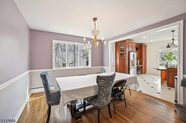 1 Woodside Rd, Springfield Twp., NJ 07081