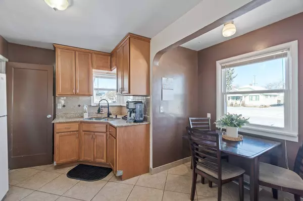 1108 E Longfellow Ave, Spokane, WA 99207