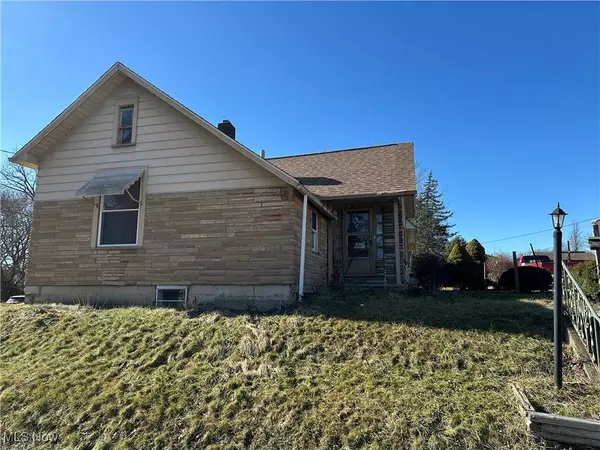 1815 S Freedom AVE, Alliance, OH 44601