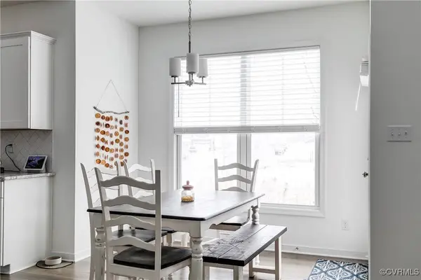 2520 Lilybank CT, Midlothian, VA 23112