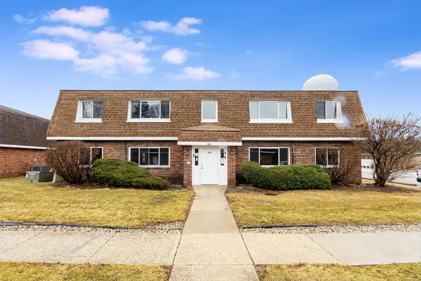 103 Harbor DR, Oswego, IL 60543