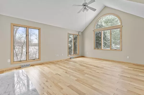 172 South Center Street, Windsor Locks, CT 06096