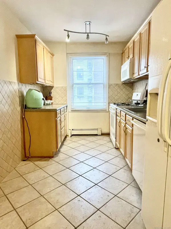 30 Glenbrook Road #APT 1C, Stamford, CT 06902