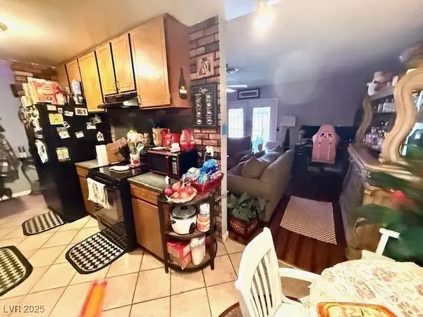 1940 Lexington Street, Las Vegas, NV 89106