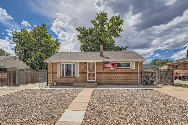 6991 Warren DR, Denver, CO 80221