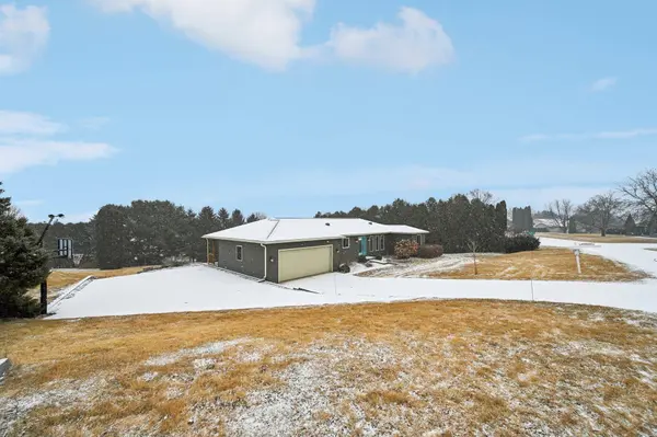 5276 Scenic Ridge Trail, Middleton, WI 53562