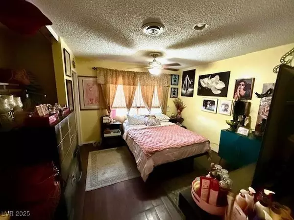 1940 Lexington Street, Las Vegas, NV 89106