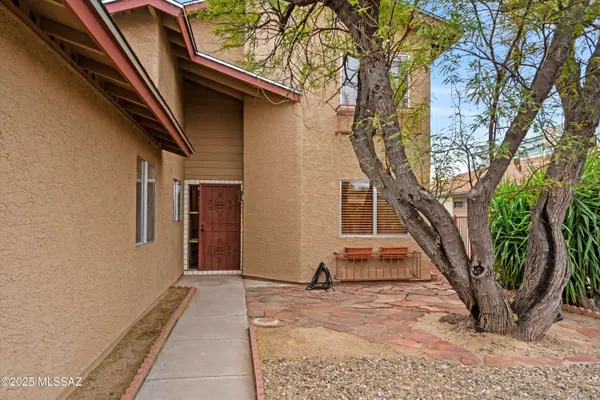 9370 N Hampshire Drive, Tucson, AZ 85742