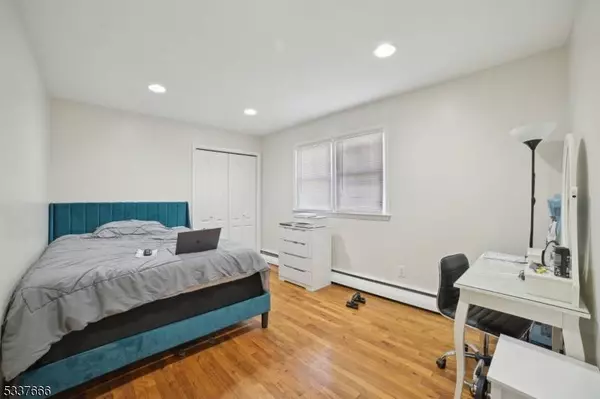 1 Woodside Rd, Springfield Twp., NJ 07081