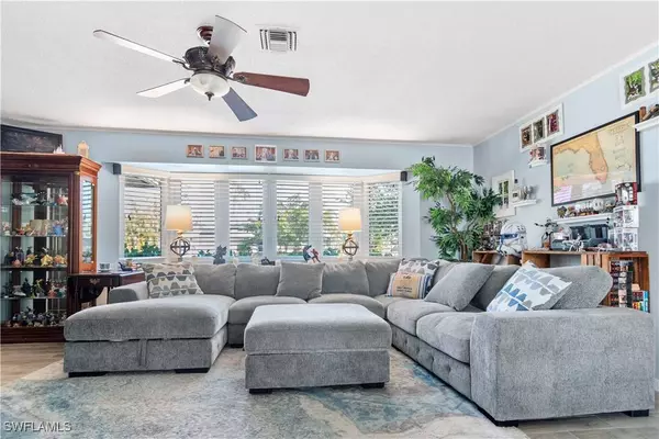 2300 Jasper AVE, Fort Myers, FL 33907