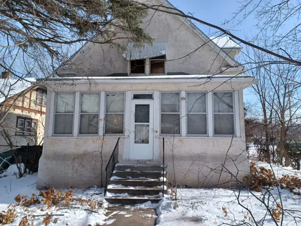 3000 Irving AVE N, Minneapolis, MN 55411