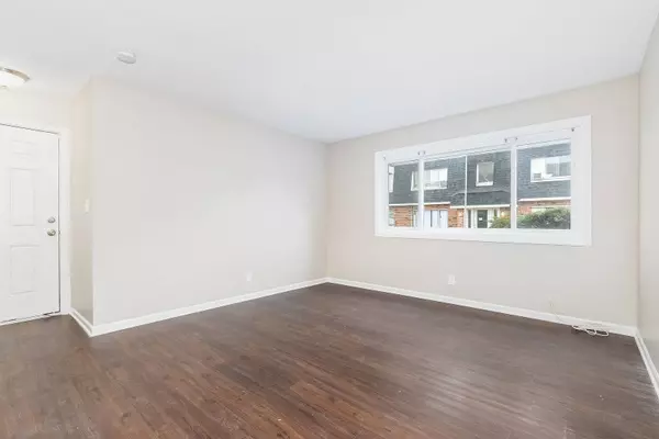 103 Harbor Drive, Oswego, IL 60543