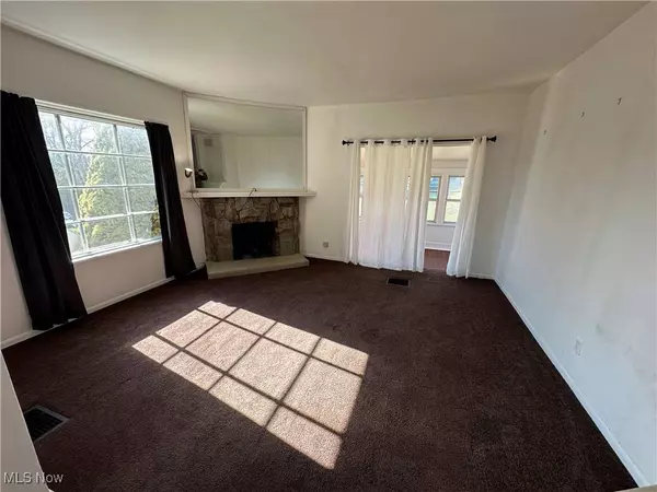 1815 S Freedom AVE, Alliance, OH 44601