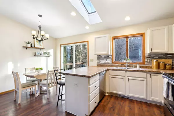 310 E Parkview Street #A, Cottage Grove, WI 53527