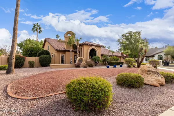 9725 E MISSION Lane, Scottsdale, AZ 85258