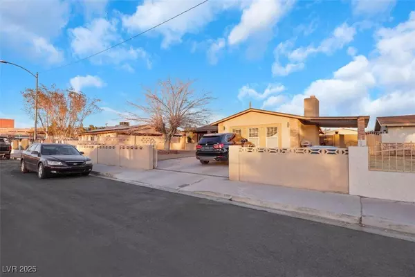 1940 Lexington Street, Las Vegas, NV 89106