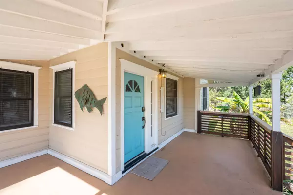 9 Menendez Rd, St Augustine, FL 32080