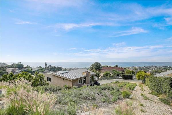 1151 Summit PL, Laguna Beach, CA 92651